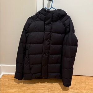 lululemon Men’s’ Wunder Puff Jacket